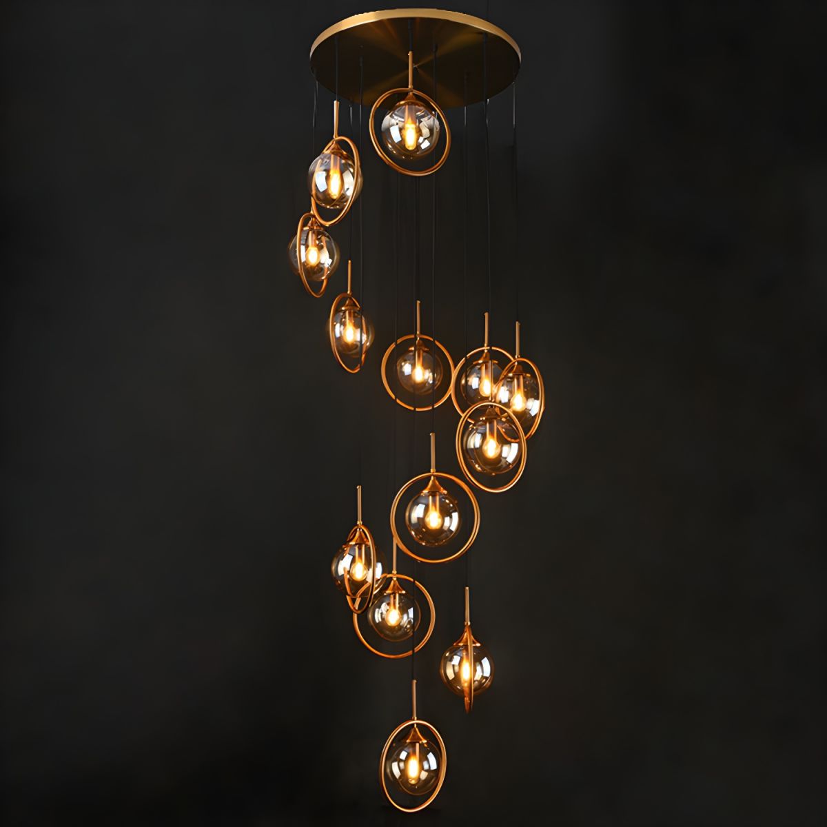 Moderne Spiral-Ball-Glas Treppen-Chandelier – Wohnraum, Beleuchtung