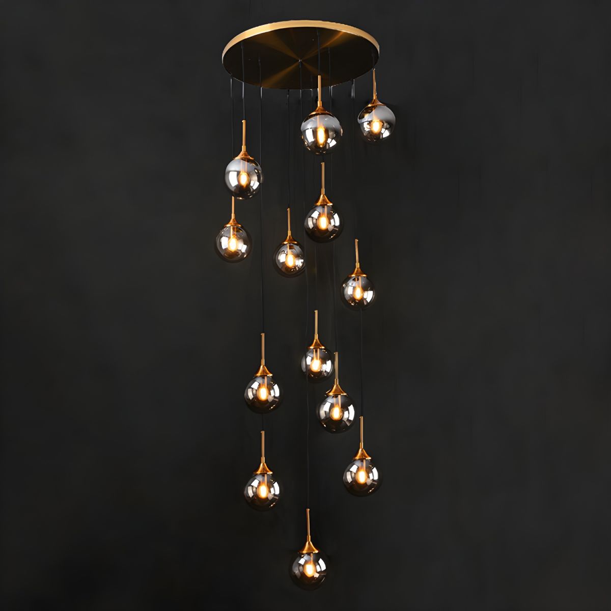 Moderne Spiral-Ball-Glas Treppen-Chandelier – Wohnraum, Beleuchtung